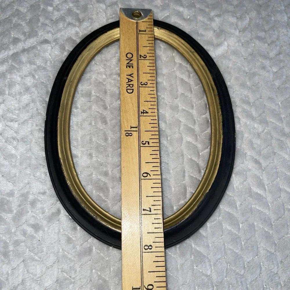 Vintage Oval Wood Picture Frame 5x7 Traditional Classic Ebony Color‎ Gold Trim
